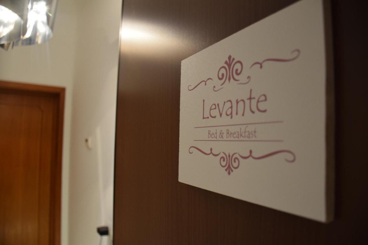 Levante Марина-ди-Каррара Экстерьер фото